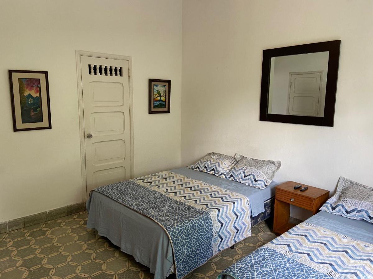 Hostal Cumbres Del Volcan Flor Blanca San Salvador Bagian luar foto