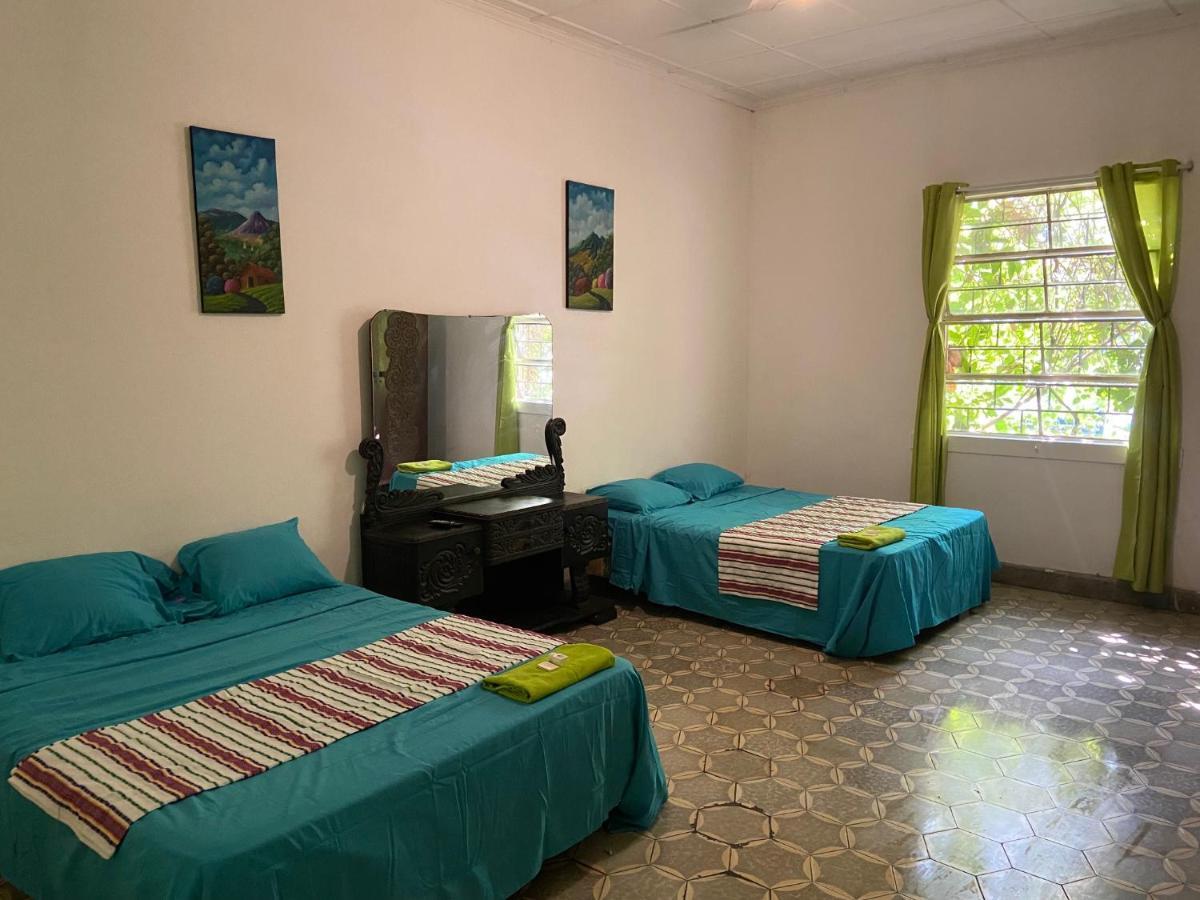 Hostal Cumbres Del Volcan Flor Blanca San Salvador Bagian luar foto